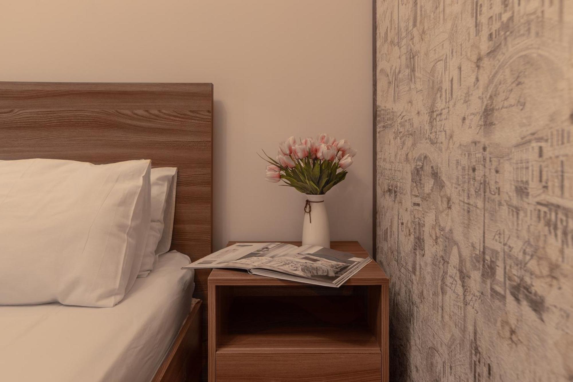 Stay Inn-Apartments On Buzand 17 Yerevan Exterior foto