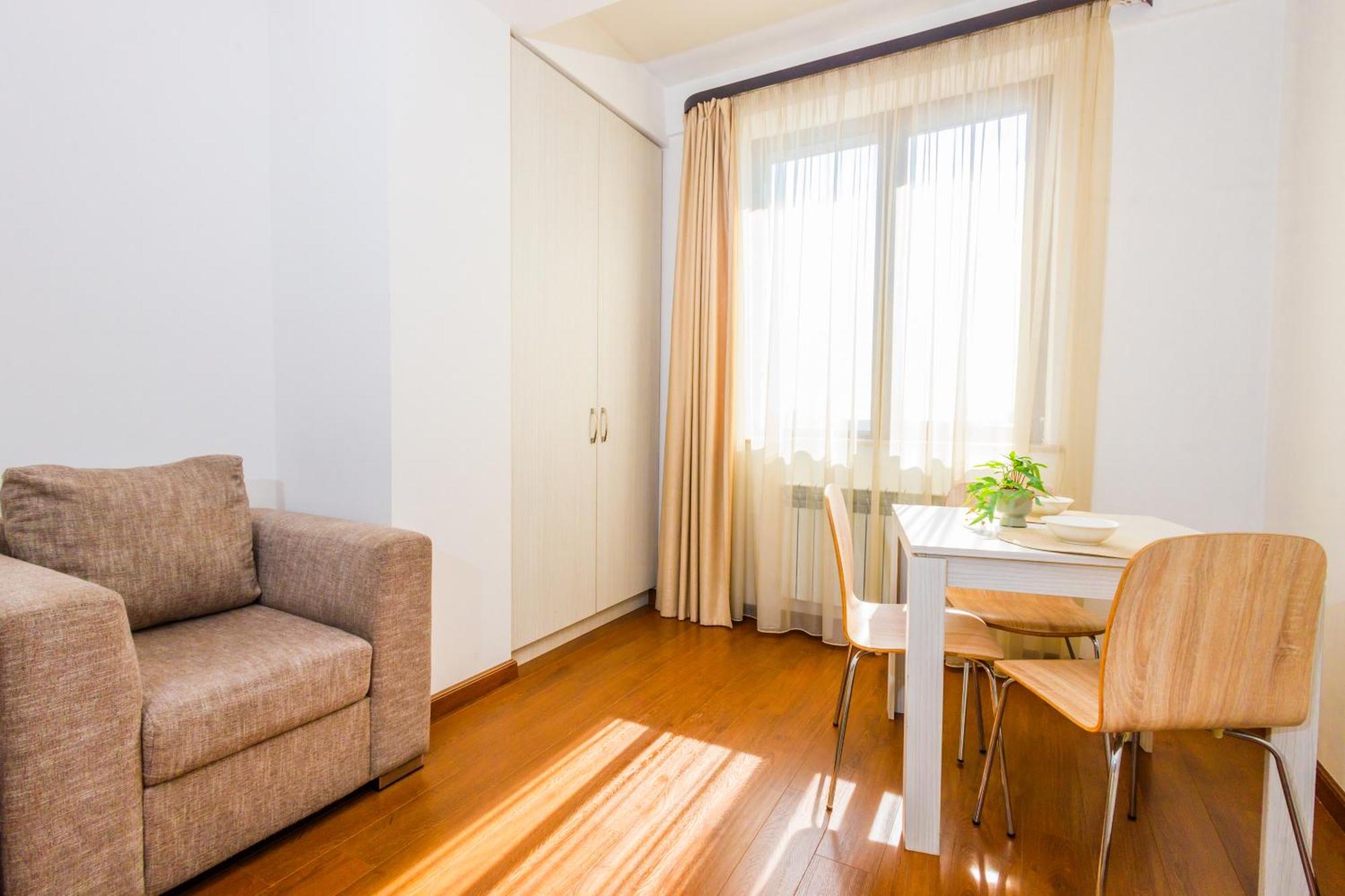 Stay Inn-Apartments On Buzand 17 Yerevan Exterior foto